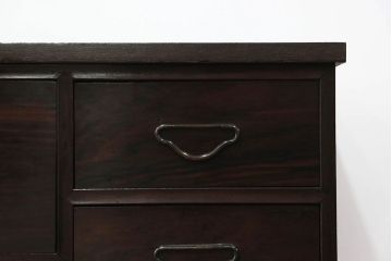 アンティーク家具　大正ロマン 全面黒檀材のシックな時代箪笥ローチェスト (ローボード)
