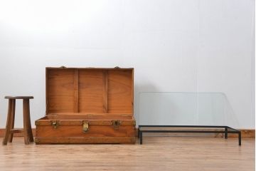 アンティーク家具　ドイツアンティーク 鉄脚付き 船トランクセンターテーブル