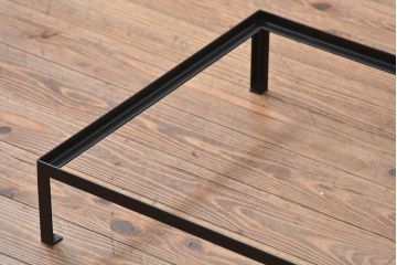 アンティーク家具　ドイツアンティーク 鉄脚付き 船トランクセンターテーブル