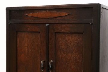 アンティーク家具　大正ロマン 古い木の上品なレコードケース (サイドキャビネット)