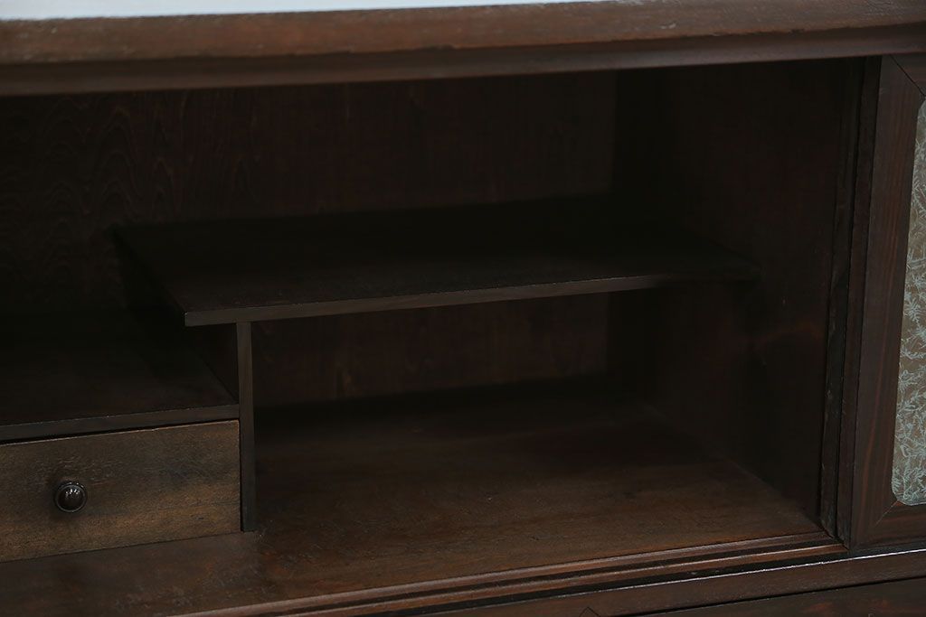 アンティーク家具　アンティーク 鉄脚付きの結霜ガラスローボード(テレビボード)