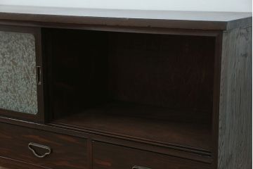 アンティーク家具　アンティーク 鉄脚付きの結霜ガラスローボード(テレビボード)