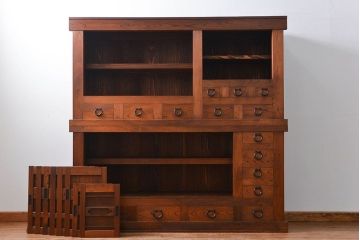 アンティーク家具　古民具・骨董 前面・側面総欅材!六尺　特別注文造りの水屋箪笥(1)