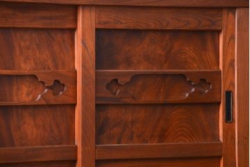 アンティーク家具　古民具・骨董 前面・側面総欅材!六尺　特別注文造りの水屋箪笥(1)