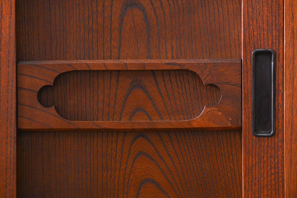 アンティーク家具　古民具・骨董 前面・側面総欅材!六尺　特別注文造りの水屋箪笥(1)