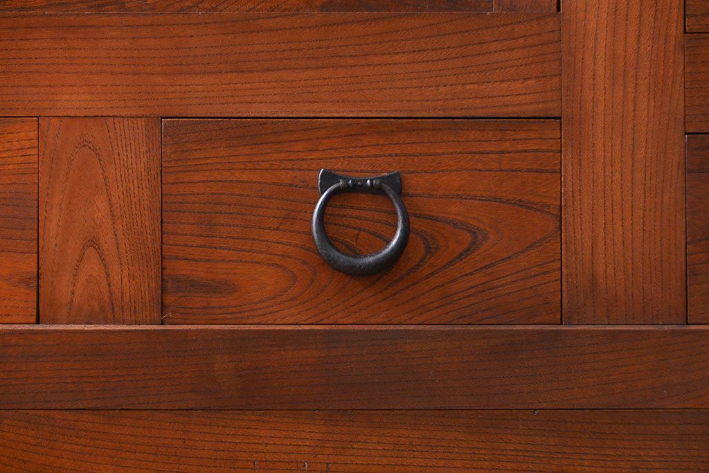 アンティーク家具　古民具・骨董 前面・側面総欅材!六尺　特別注文造りの水屋箪笥(1)