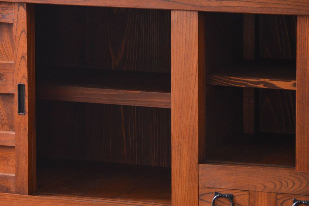 アンティーク家具　古民具・骨董 前面・側面総欅材!六尺　特別注文造りの水屋箪笥(1)