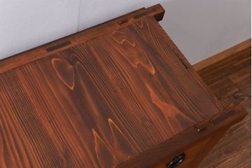 アンティーク家具　古民具・骨董 前面・側面総欅材!六尺　特別注文造りの水屋箪笥(1)