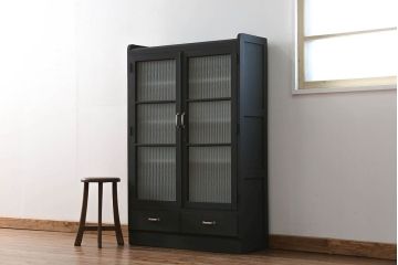 アンティーク家具　アンティーク シックなペイントの銀モールガラス本箱(ブックケース、収納棚)