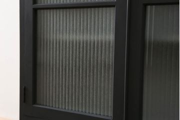 アンティーク家具　アンティーク シックなペイントの銀モールガラス本箱(ブックケース、収納棚)