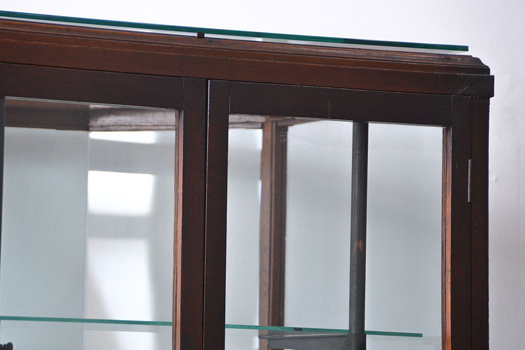 アンティーク家具　アンティーク 特大!タイル台付きの大きな六角ガラスケース(ショーケース)