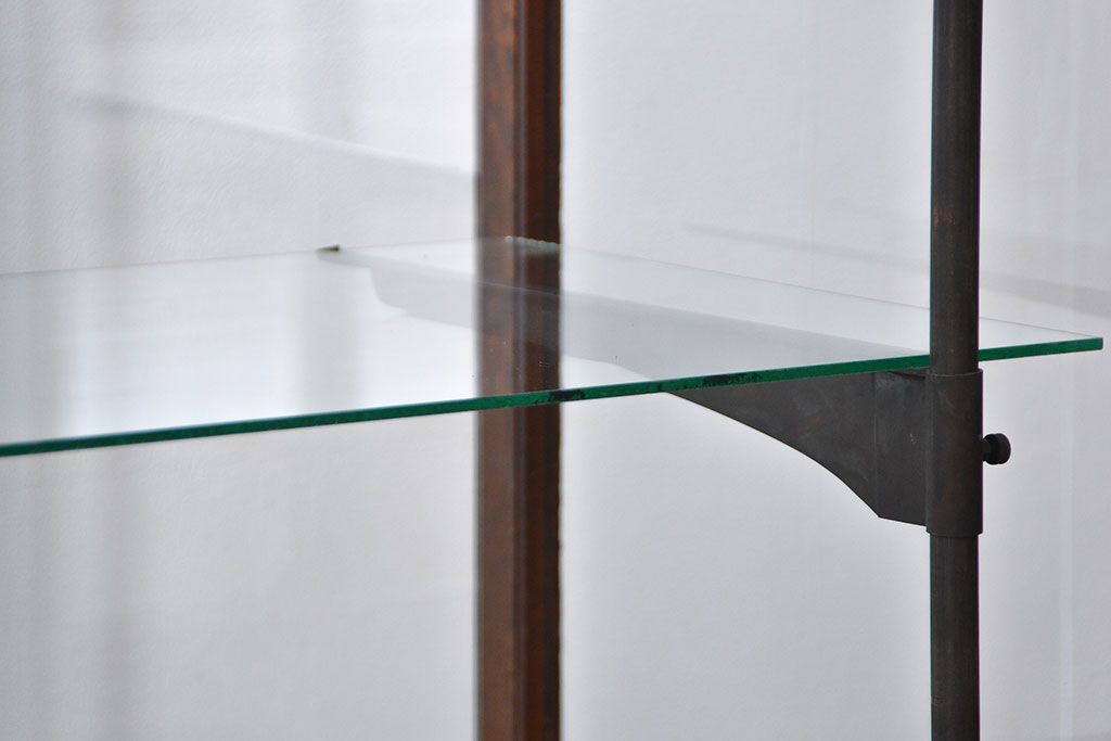 アンティーク家具　アンティーク 特大!タイル台付きの大きな六角ガラスケース(ショーケース)