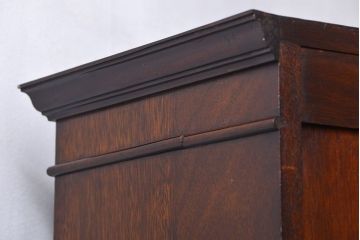 アンティーク家具　イギリスアンティーク ウォールナット材の上質で美しいキャビネット(ブックケース)
