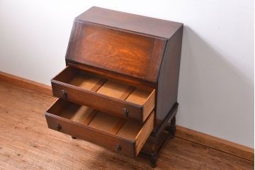 アンティーク家具　イギリスアンティーク オーク材の上質なライティングビューロー