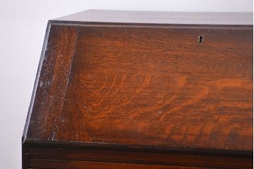 アンティーク家具　イギリスアンティーク オーク材の上質なライティングビューロー