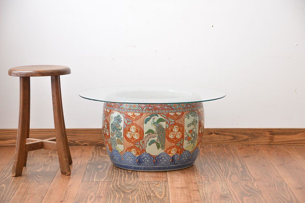 アンティーク雑貨　古民具・骨董　特大!火鉢センターテーブル (手焙り、伊万里、十錦手、窓絵)