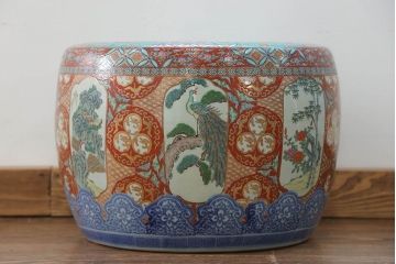 アンティーク雑貨　古民具・骨董　特大!火鉢センターテーブル (手焙り、伊万里、十錦手、窓絵)