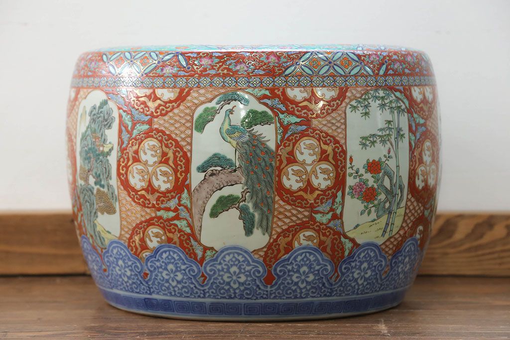 アンティーク雑貨　古民具・骨董　特大!火鉢センターテーブル (手焙り、伊万里、十錦手、窓絵)