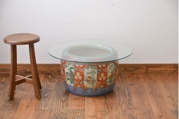 アンティーク雑貨　古民具・骨董　特大!火鉢センターテーブル (手焙り、伊万里、十錦手、窓絵)