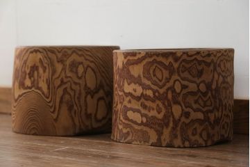 アンティーク雑貨　古民具・骨董 木目の素晴らしい刳り貫き桐火鉢　2個