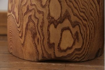 アンティーク雑貨　古民具・骨董 木目の素晴らしい刳り貫き桐火鉢　2個