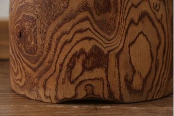 アンティーク雑貨　古民具・骨董 木目の素晴らしい刳り貫き桐火鉢　2個