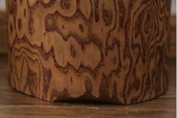 アンティーク雑貨　古民具・骨董 木目の素晴らしい刳り貫き桐火鉢　2個