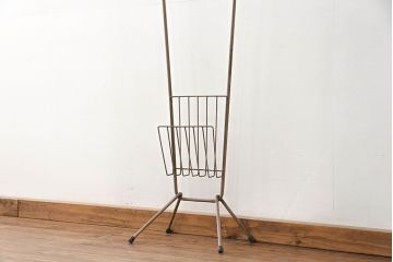 アンティーク雑貨　昭和レトロ レトロなアイアンハンガー(ポールスタンド、帽子掛け)