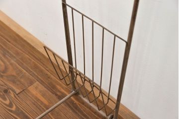 アンティーク雑貨　昭和レトロ レトロなアイアンハンガー(ポールスタンド、帽子掛け)