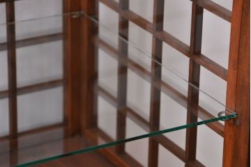 アンティーク家具　古民具・骨董　脚付き!古い木製のアンティーク格子ガラスケース