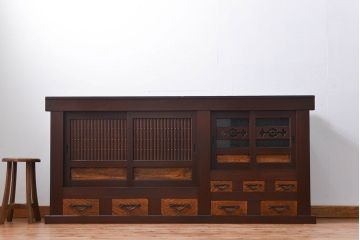 アンティーク家具　六尺　古民具・骨董 丸桟仕上げの水屋箪笥サイドボード