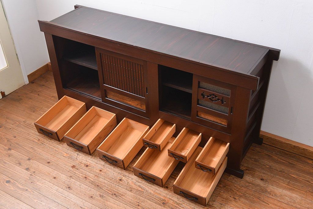 アンティーク家具　六尺　古民具・骨董 丸桟仕上げの水屋箪笥サイドボード