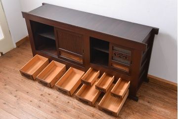 アンティーク家具　六尺　古民具・骨董 丸桟仕上げの水屋箪笥サイドボード