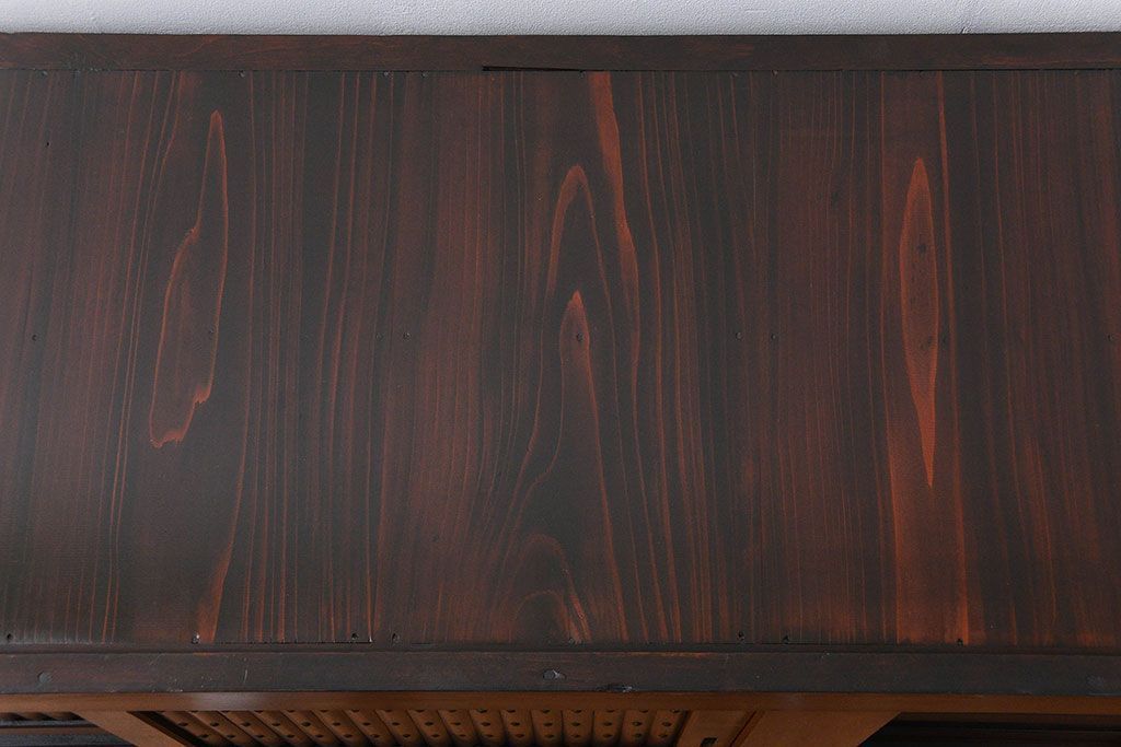 アンティーク家具　六尺　古民具・骨董 丸桟仕上げの水屋箪笥サイドボード