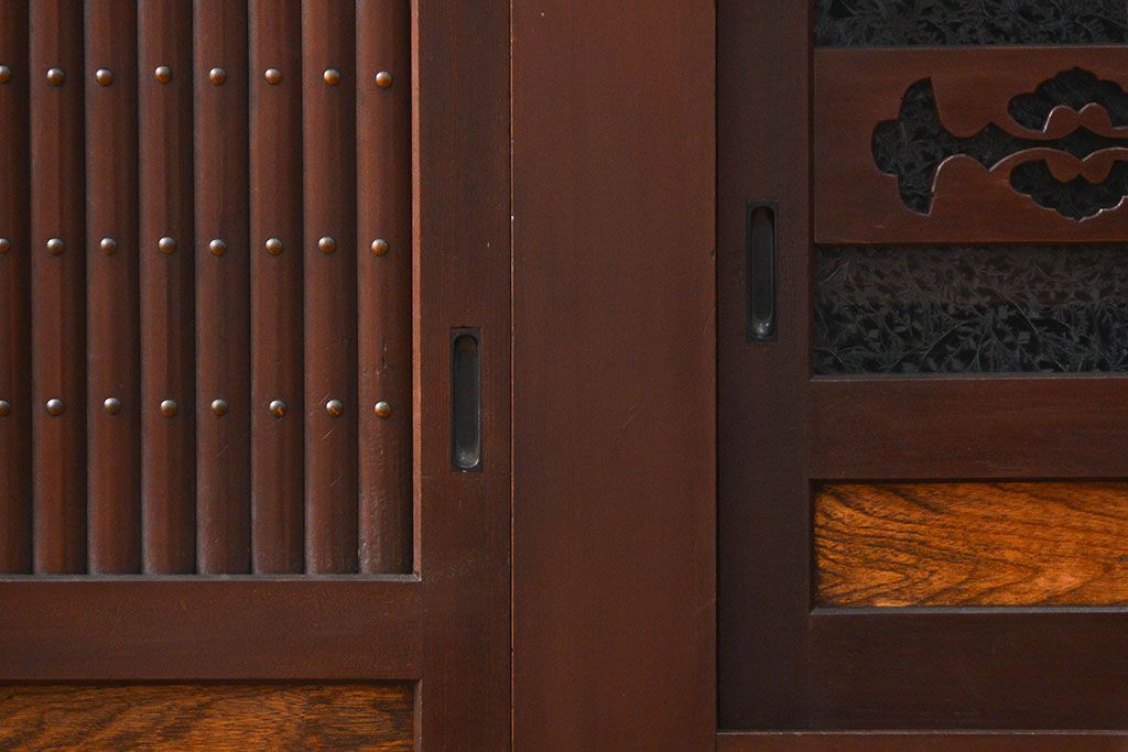 アンティーク家具　六尺　古民具・骨董 丸桟仕上げの水屋箪笥サイドボード