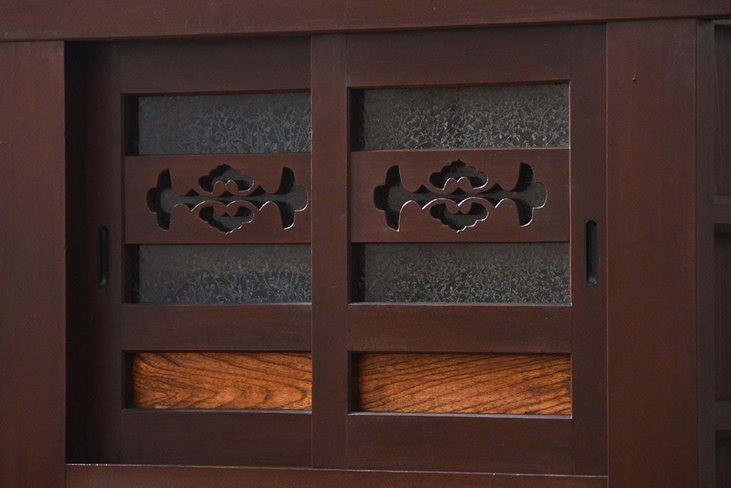 アンティーク家具　六尺　古民具・骨董 丸桟仕上げの水屋箪笥サイドボード