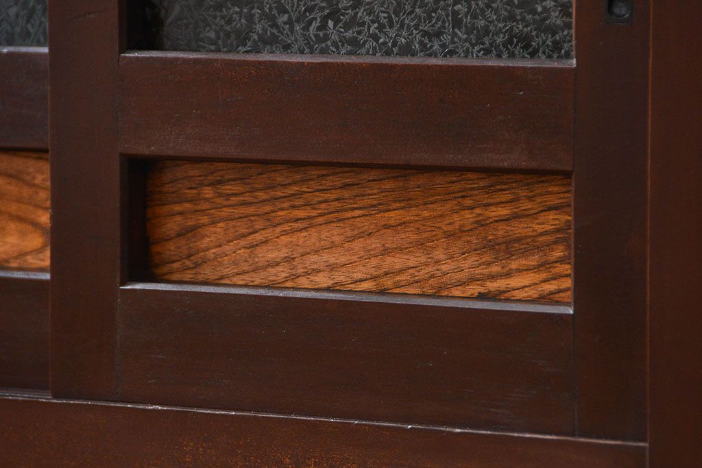 アンティーク家具　六尺　古民具・骨董 丸桟仕上げの水屋箪笥サイドボード