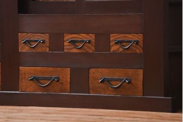 アンティーク家具　六尺　古民具・骨董 丸桟仕上げの水屋箪笥サイドボード