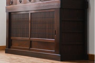 アンティーク家具　古民具・骨董 前面総欅材!上質な近江水屋箪笥(収納棚、食器棚)