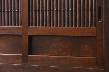 アンティーク家具　古民具・骨董 前面総欅材!上質な近江水屋箪笥(収納棚、食器棚)