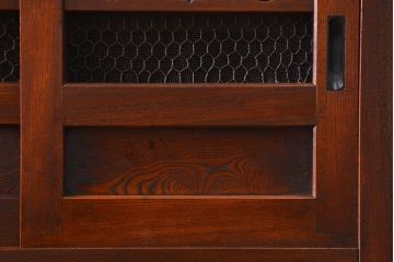 アンティーク家具　古民具・骨董 前面総欅材!上質な近江水屋箪笥(収納棚、食器棚)