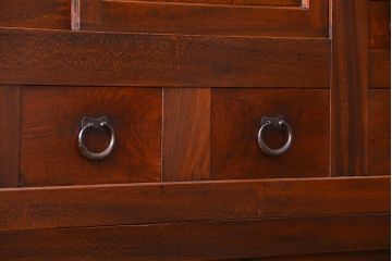 アンティーク家具　古民具・骨董 前面総欅材!上質な近江水屋箪笥(収納棚、食器棚)