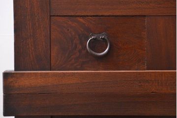 アンティーク家具　古民具・骨董 前面総欅材!上質な近江水屋箪笥(収納棚、食器棚)