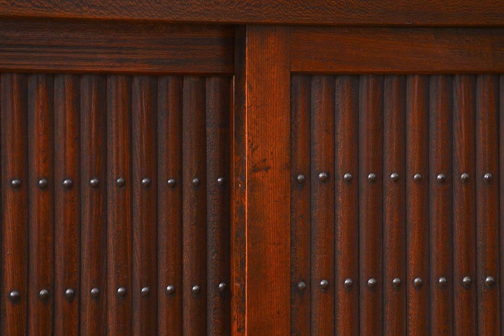 アンティーク家具　古民具・骨董 前面総欅材!上質な近江水屋箪笥(収納棚、食器棚)