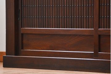 アンティーク家具　古民具・骨董 前面総欅材!上質な近江水屋箪笥(収納棚、食器棚)