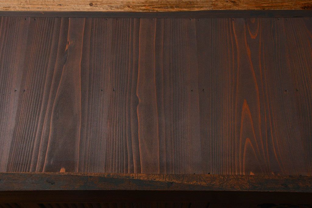 アンティーク家具　古民具・骨董 前面総欅材!上質な近江水屋箪笥(収納棚、食器棚)