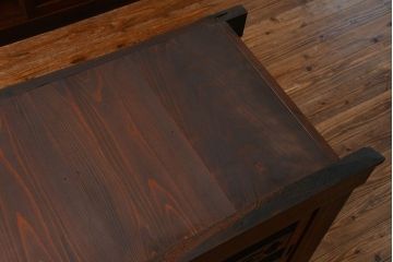 アンティーク家具　古民具・骨董 前面総欅材!上質な近江水屋箪笥(収納棚、食器棚)