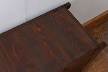 アンティーク家具　古民具・骨董 前面総欅材!上質な近江水屋箪笥(収納棚、食器棚)