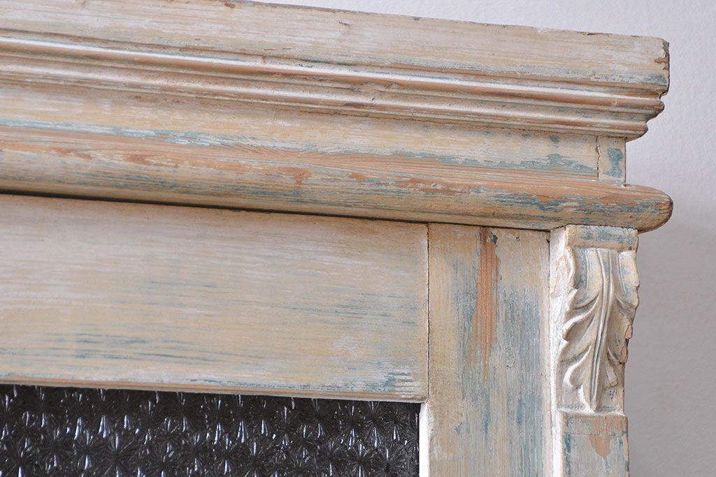 アンティーク家具　フランスアンティーク オリジナルペイントのかわいいカップボード(キャビネット、食器棚)