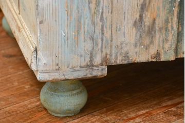 アンティーク家具　フランスアンティーク オリジナルペイントのかわいいカップボード(キャビネット、食器棚)